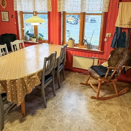 بيت للعطل 12 Person In Vevelstad, Cleaning Included *
